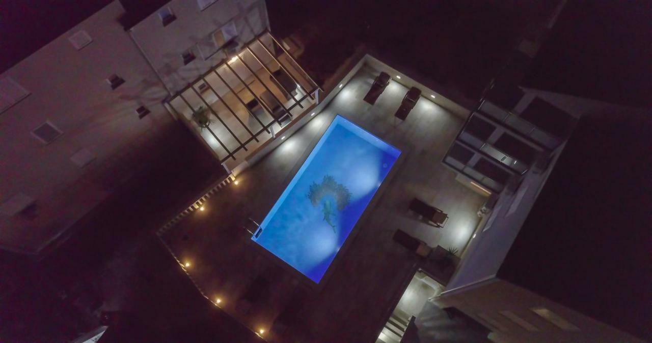 Apartments Sara Bol Kültér fotó