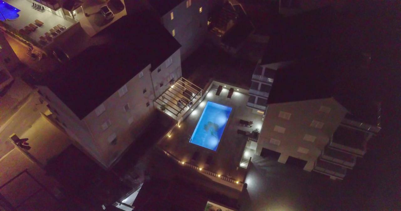 Apartments Sara Bol Kültér fotó